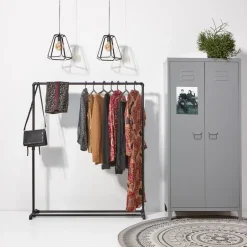 Kwantum Kledingrek Steigerbuis Zwart